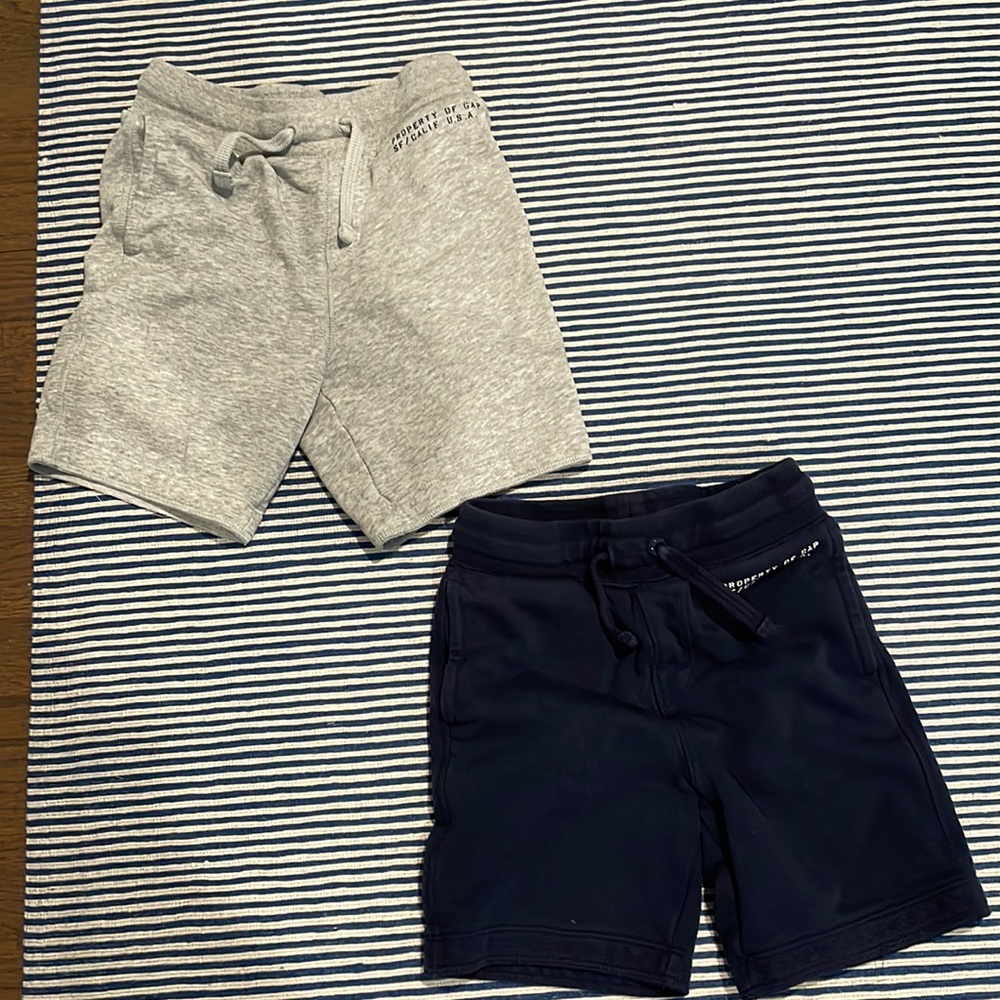 Gap sweat sorts